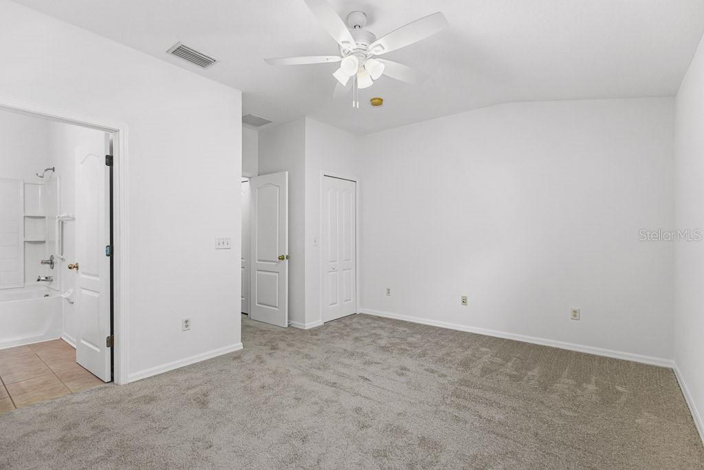 FISHHAWK RANCH TWNHMS PH - Residential Lease