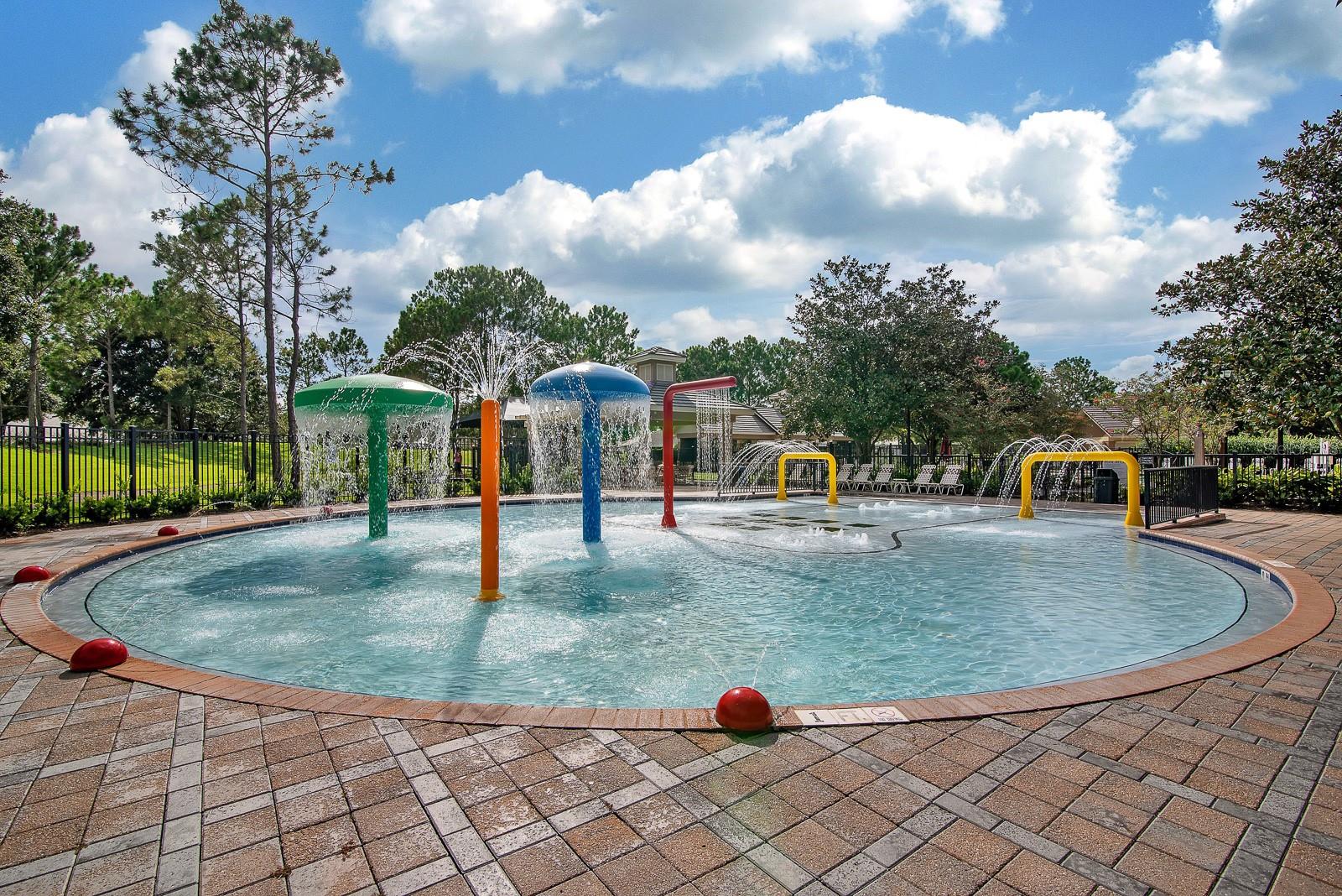 FISHHAWK RANCH TWNHMS PH - Residential Lease