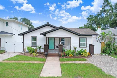 Photo of 209 W Hiawatha Street, Tampa, FL 33604 (MLS # TB8535812)