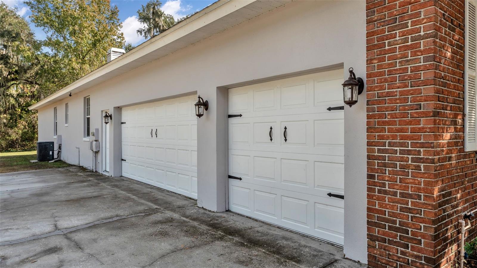 LONGWOOD OAKS PH 02 - Residential