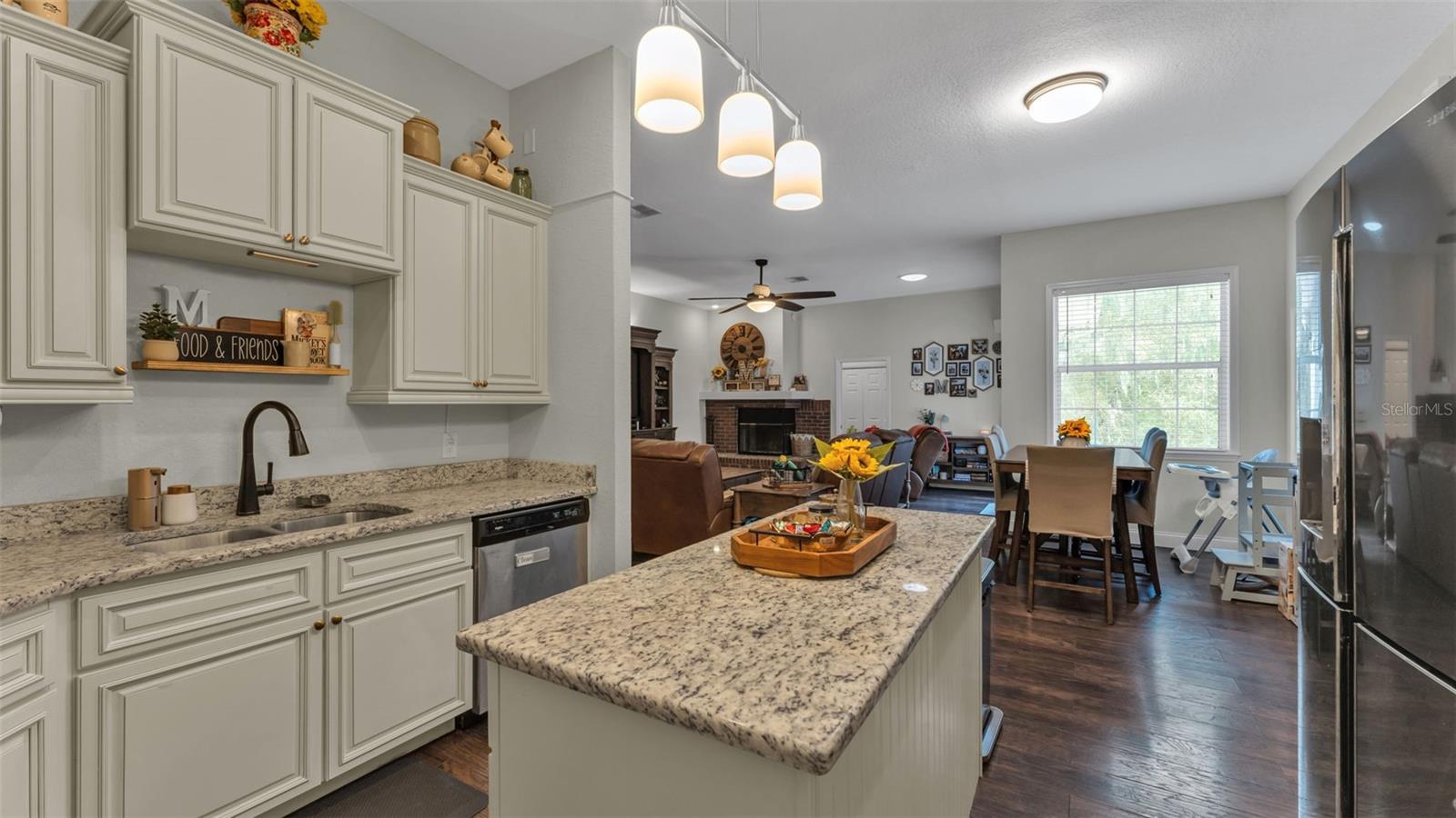 LONGWOOD OAKS PH 02 - Residential