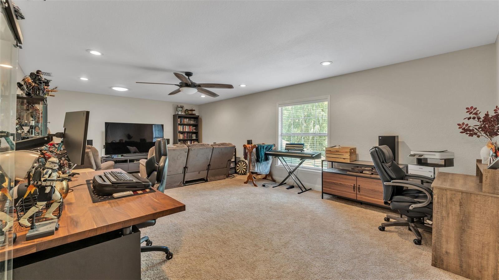 LONGWOOD OAKS PH 02 - Residential