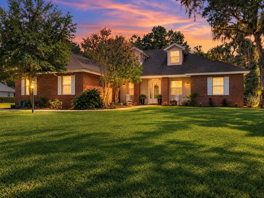 Photo of 1345 Longoak Dr Drive N, Lakeland, FL 33811 (MLS # L4958435)