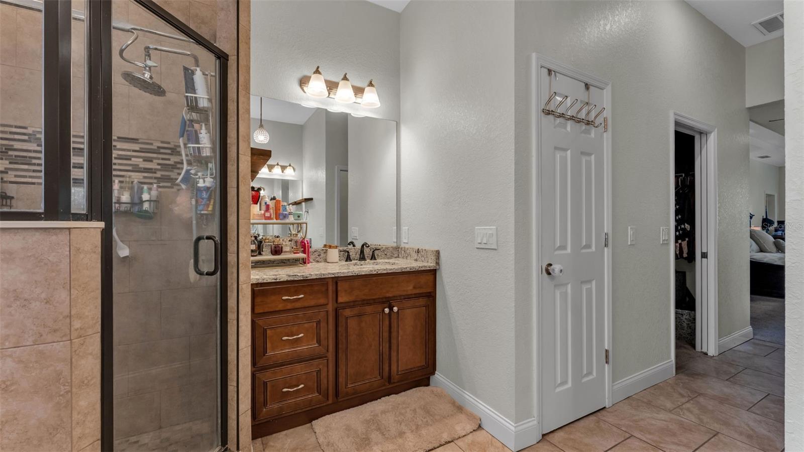 LONGWOOD OAKS PH 02 - Residential