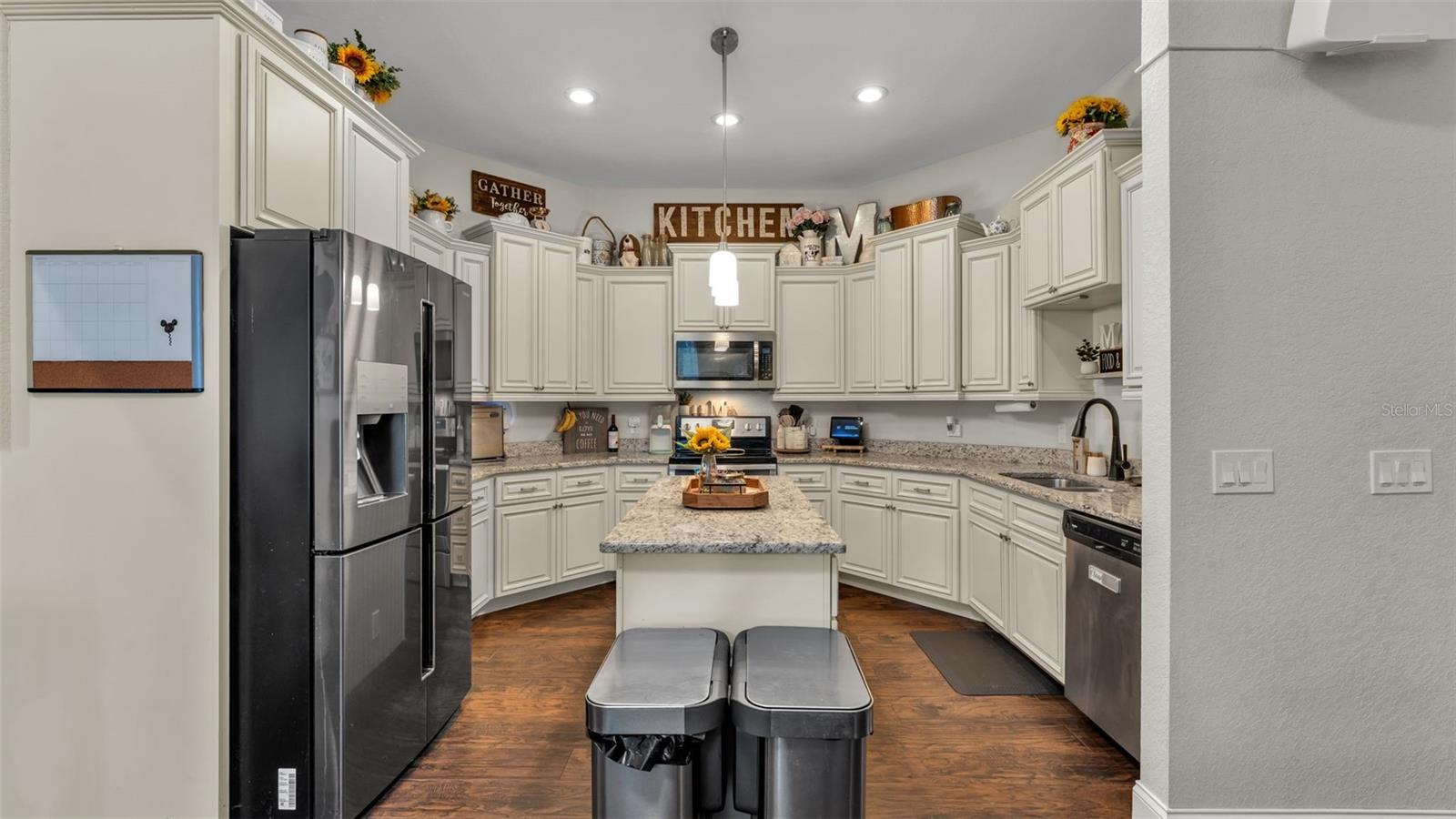 LONGWOOD OAKS PH 02 - Residential