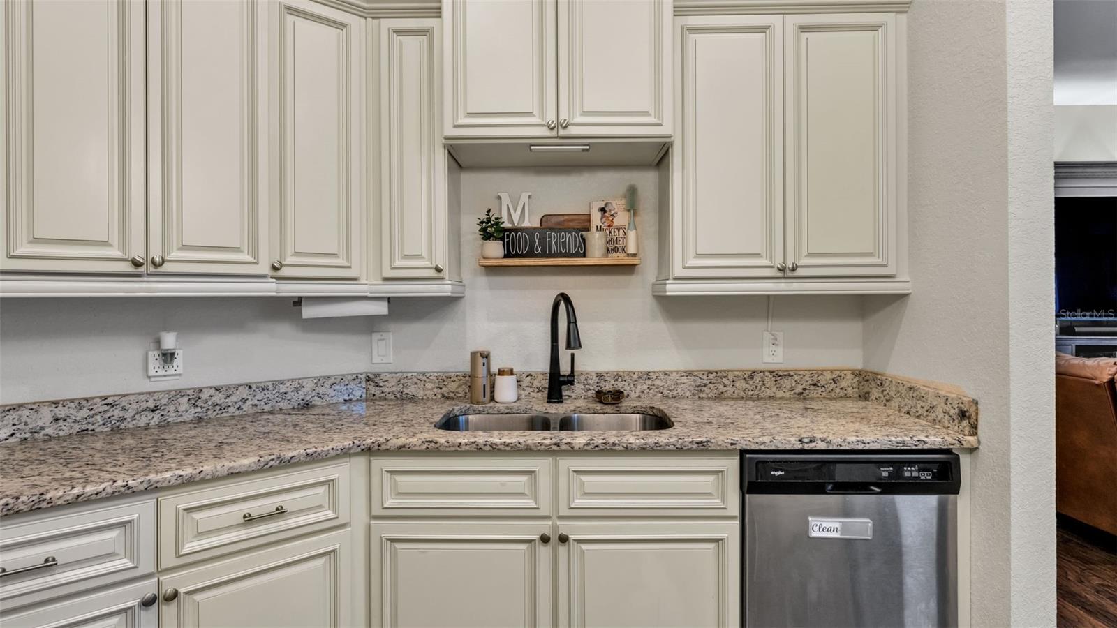 LONGWOOD OAKS PH 02 - Residential