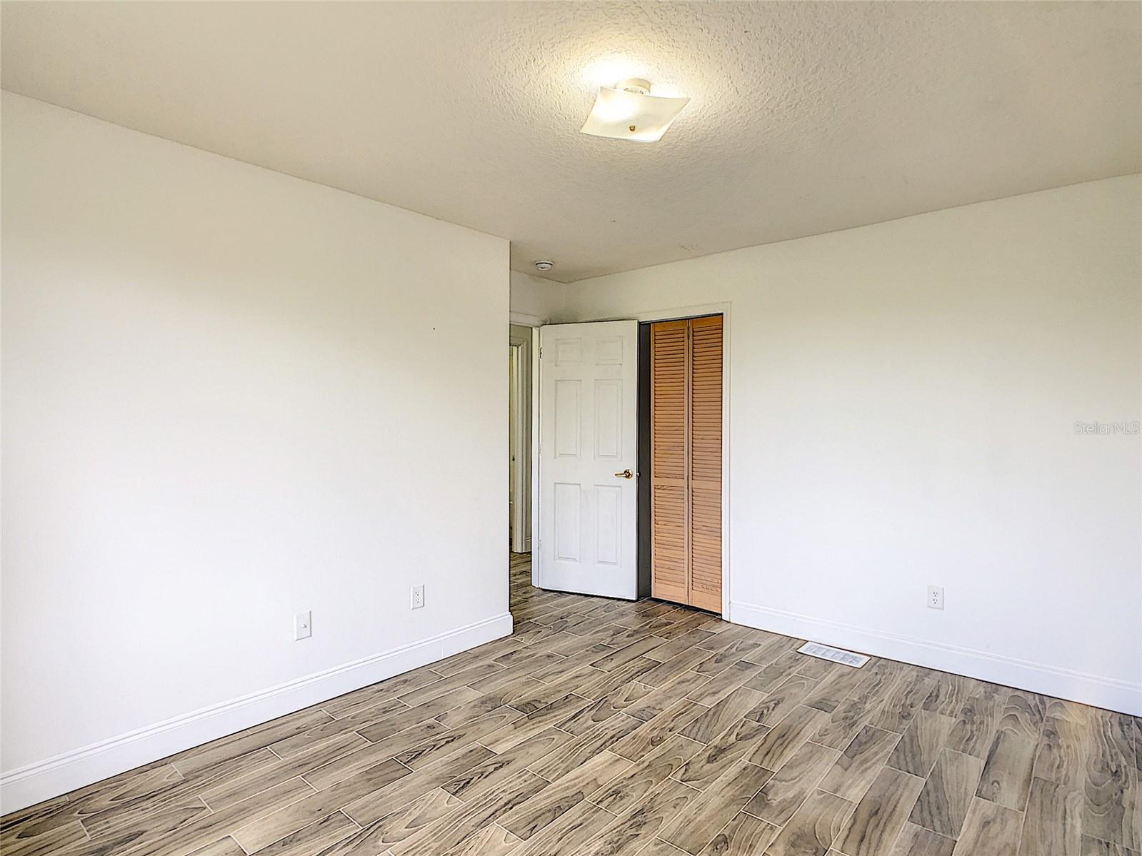 BIMINI BAY PH 01 - Residential Lease