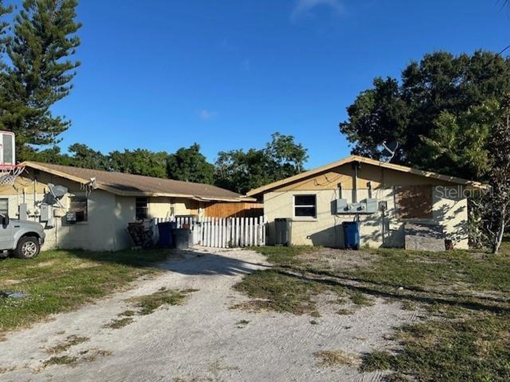Photo of 116 12th Street W, Palmetto, FL 34221 (MLS # A4670198)