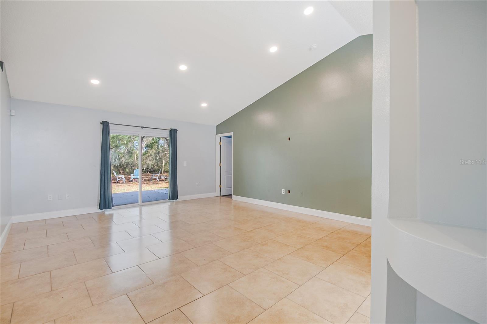 DELTONA LAKES UNIT 44 - Residential