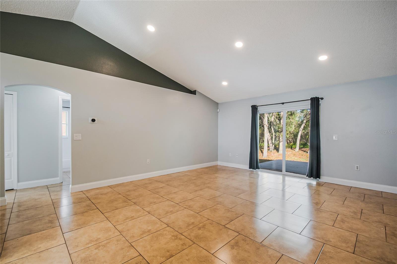 DELTONA LAKES UNIT 44 - Residential