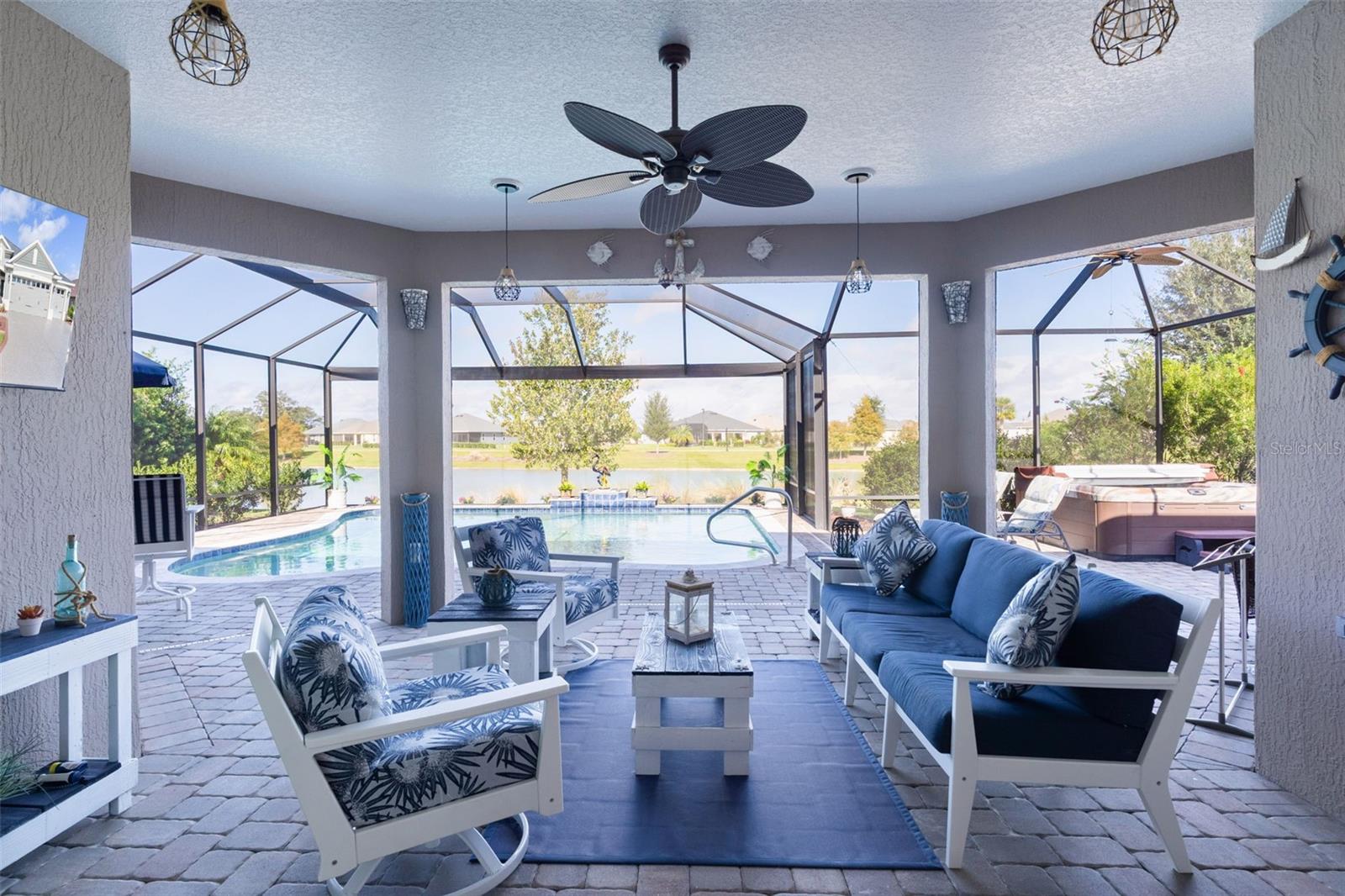 VILLAGES/SOUTHERN OAKS UN 40 - Residential