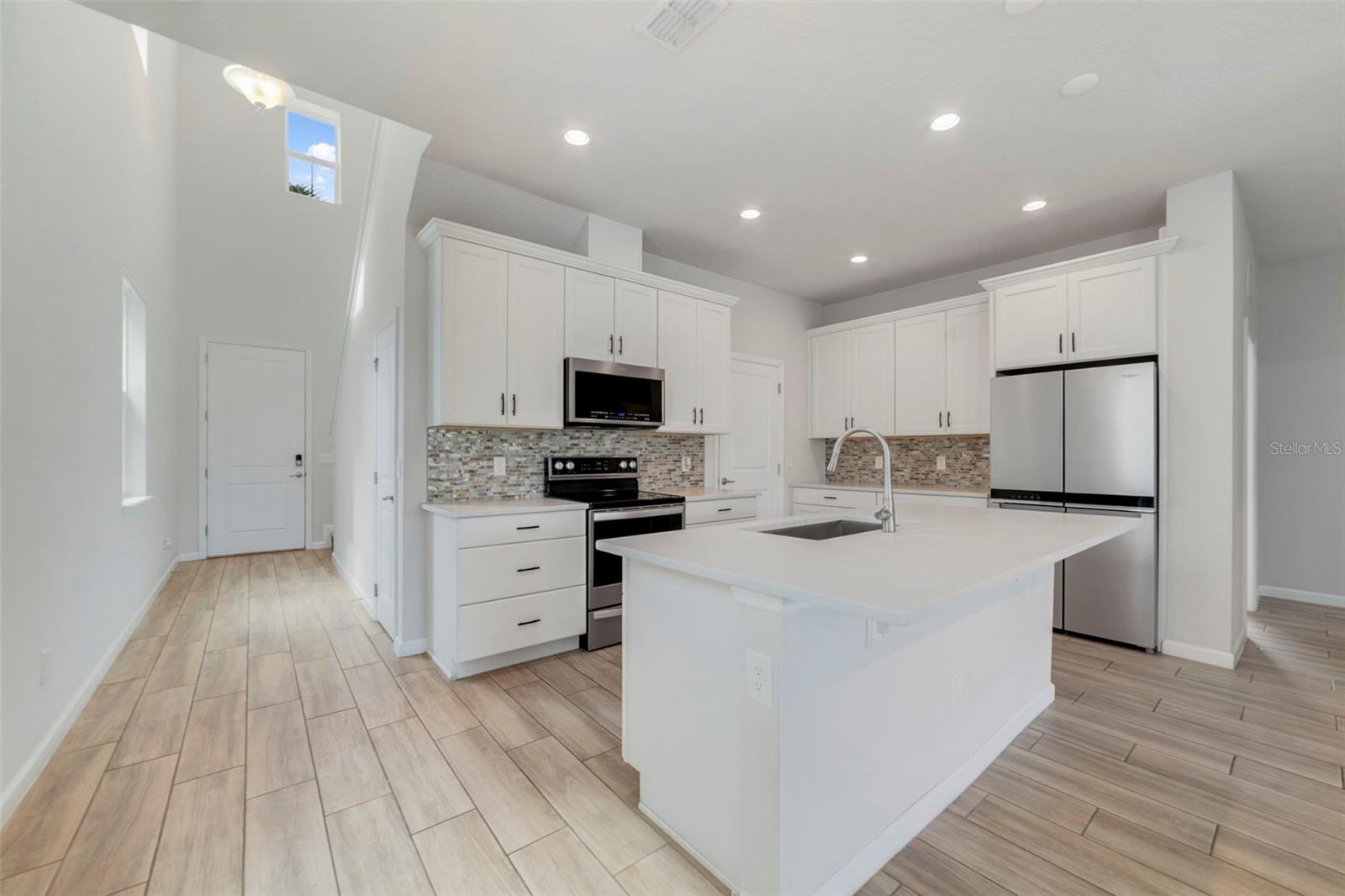 3645 VOYAGER LANE