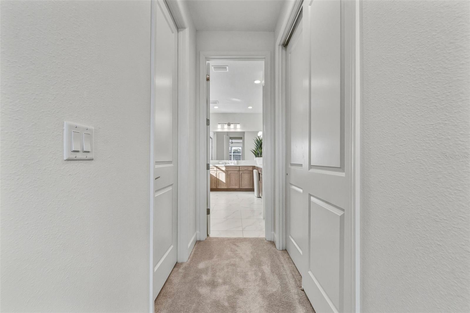 VALENCIA RIDGE - Residential