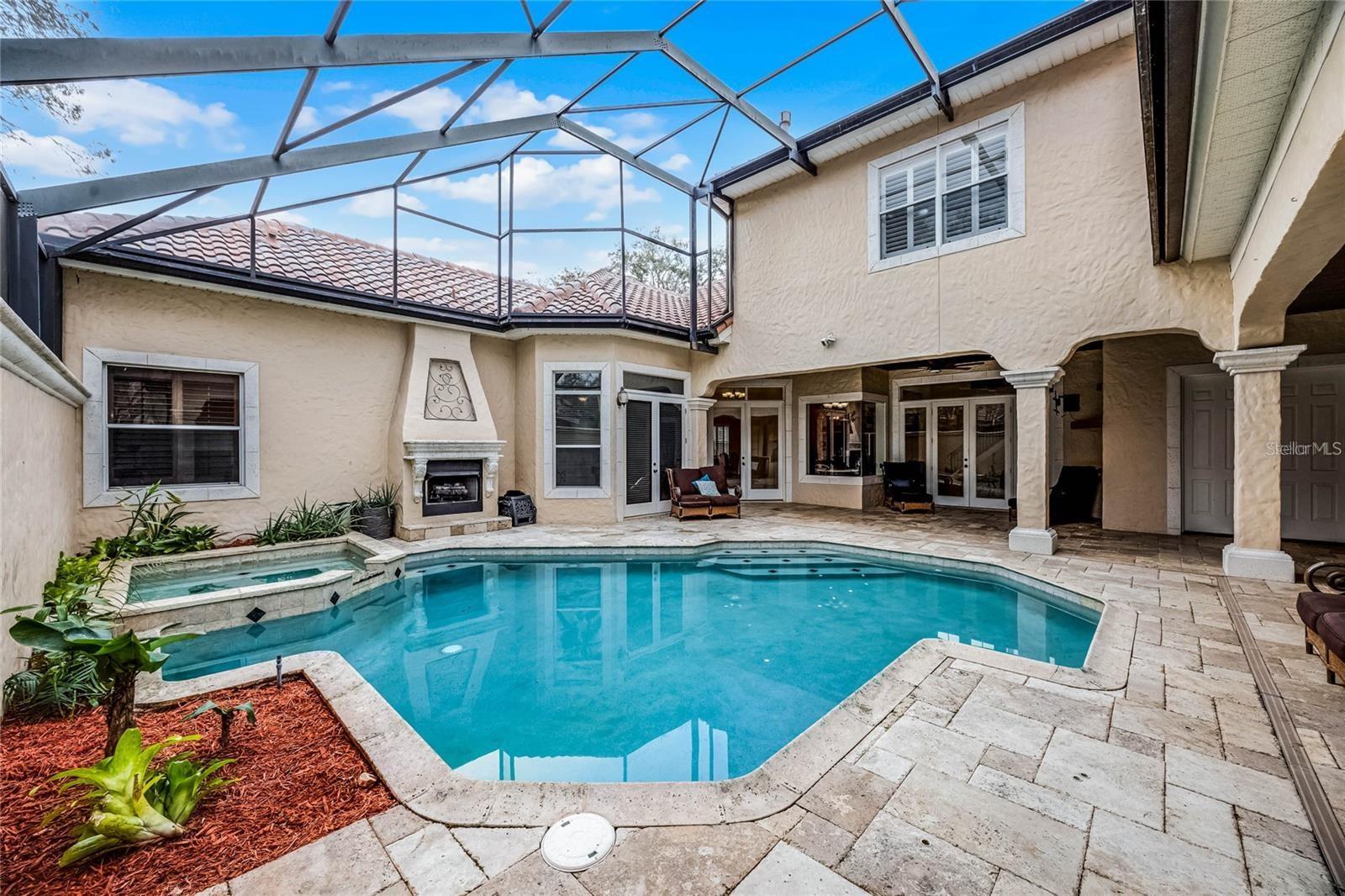 8814 SOUTHERN BREEZE DRIVE