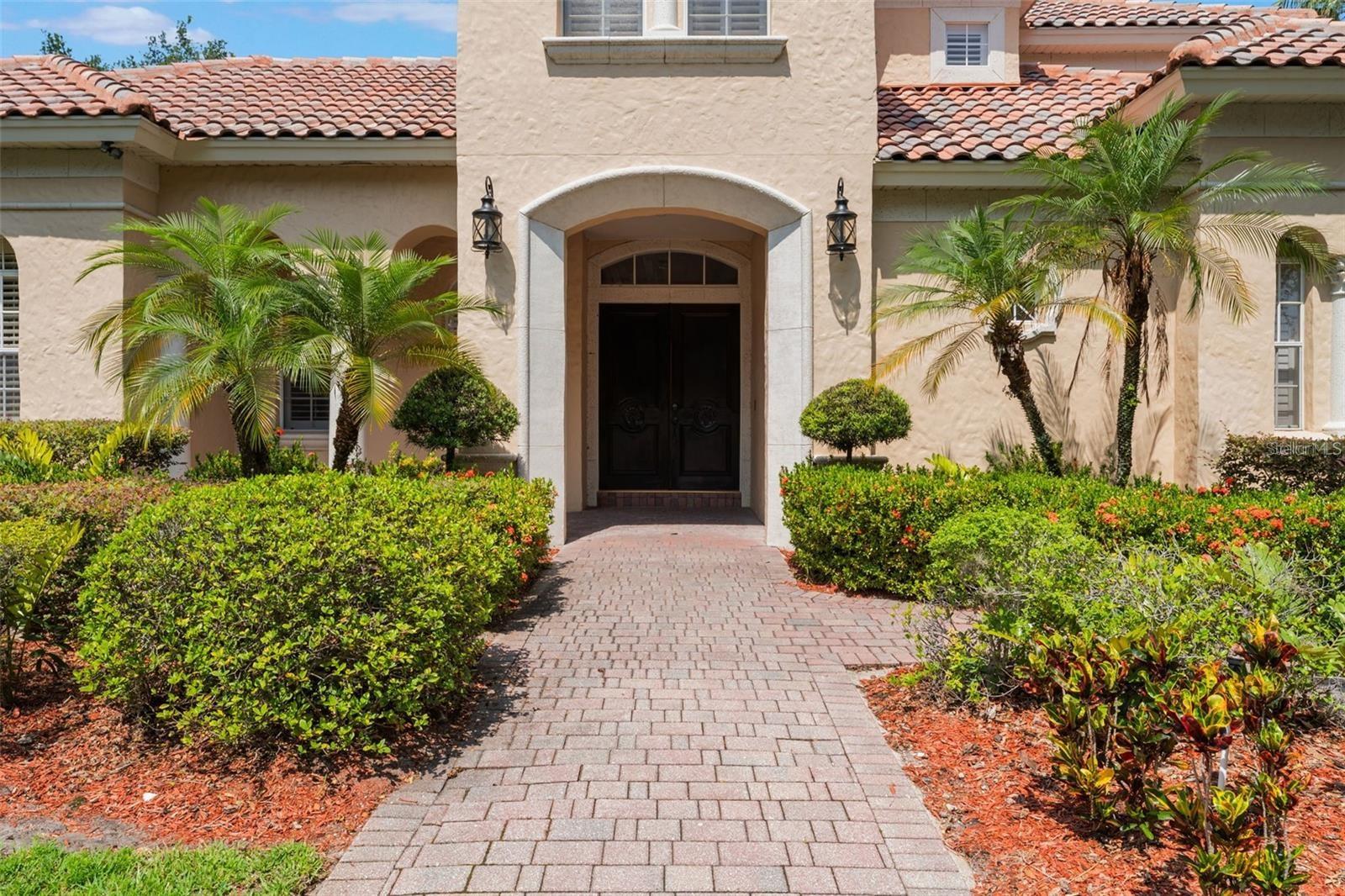 8814 SOUTHERN BREEZE DRIVE