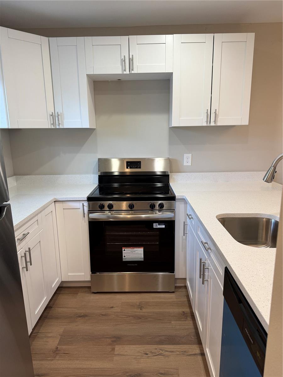 TALIA CONDO - Residential