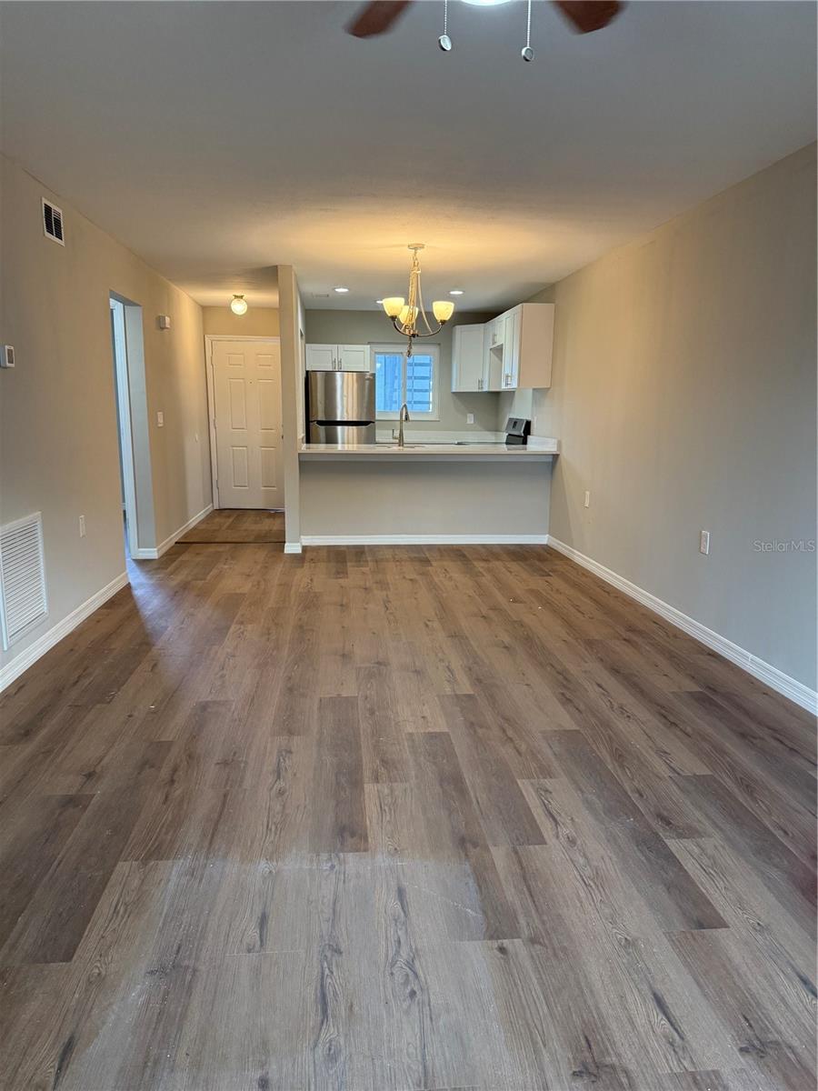 TALIA CONDO - Residential