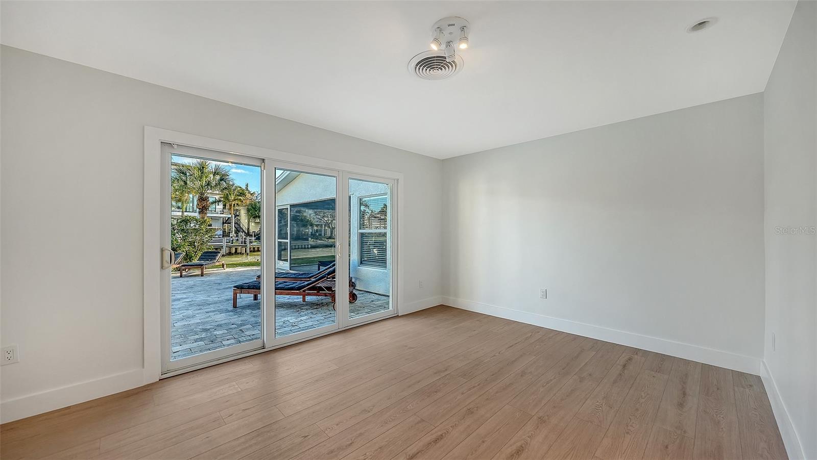 OWENS ALAN T - Residential