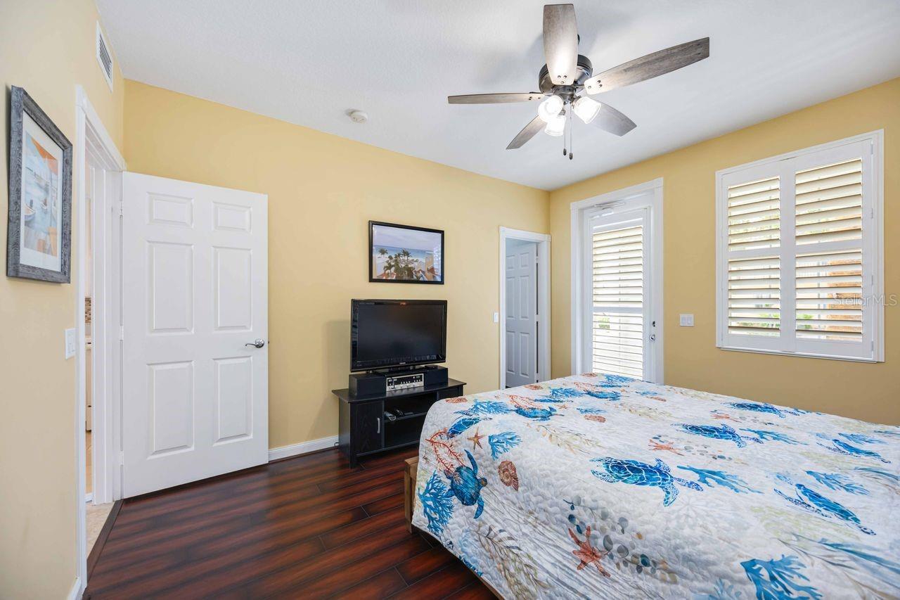 ISLES OF SARASOTA - Residential