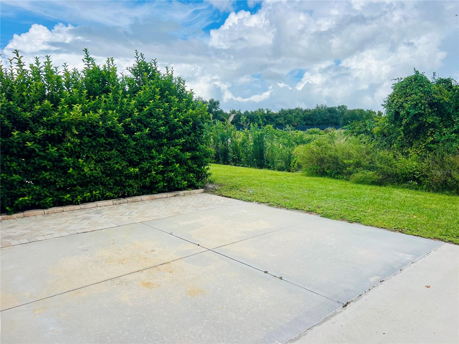 FLORIDA GRANDE MOTOR COACH RESIDENCE - Land