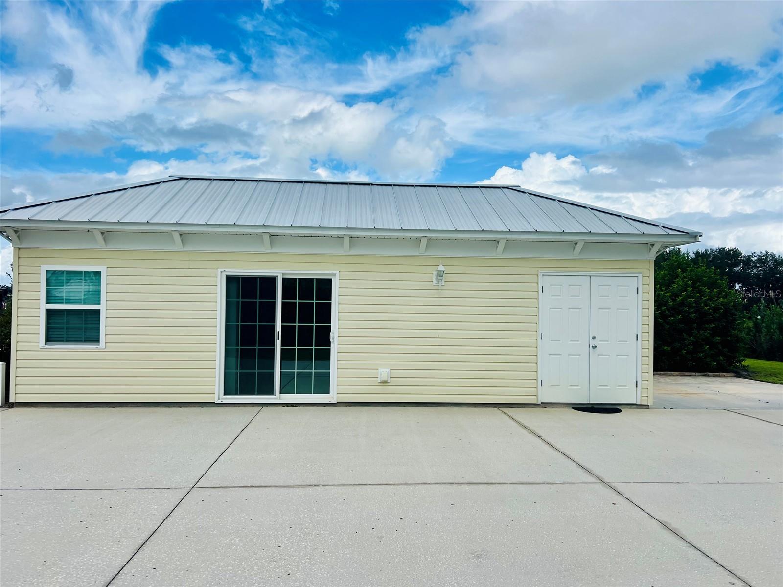 FLORIDA GRANDE MOTOR COACH RESIDENCE - Land