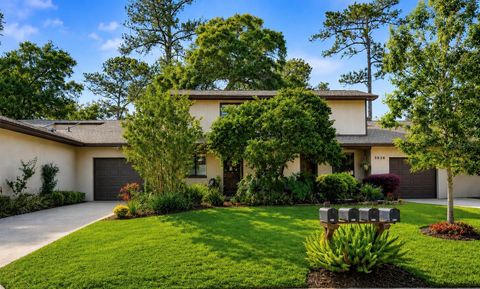 Photo of 3836 NE 19th Street Circle, Ocala, FL 34470 (MLS # O6406213)