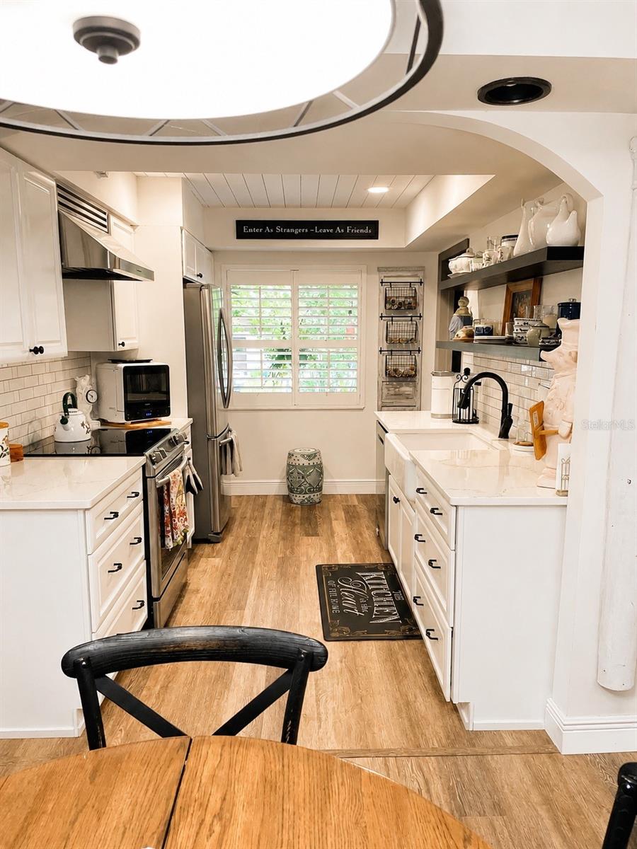 VILLAGE NORTH 18 - Residential
