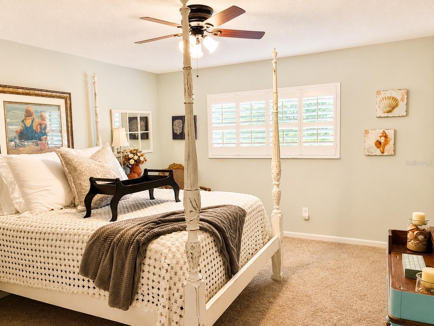 VILLAGE NORTH 18 - Residential