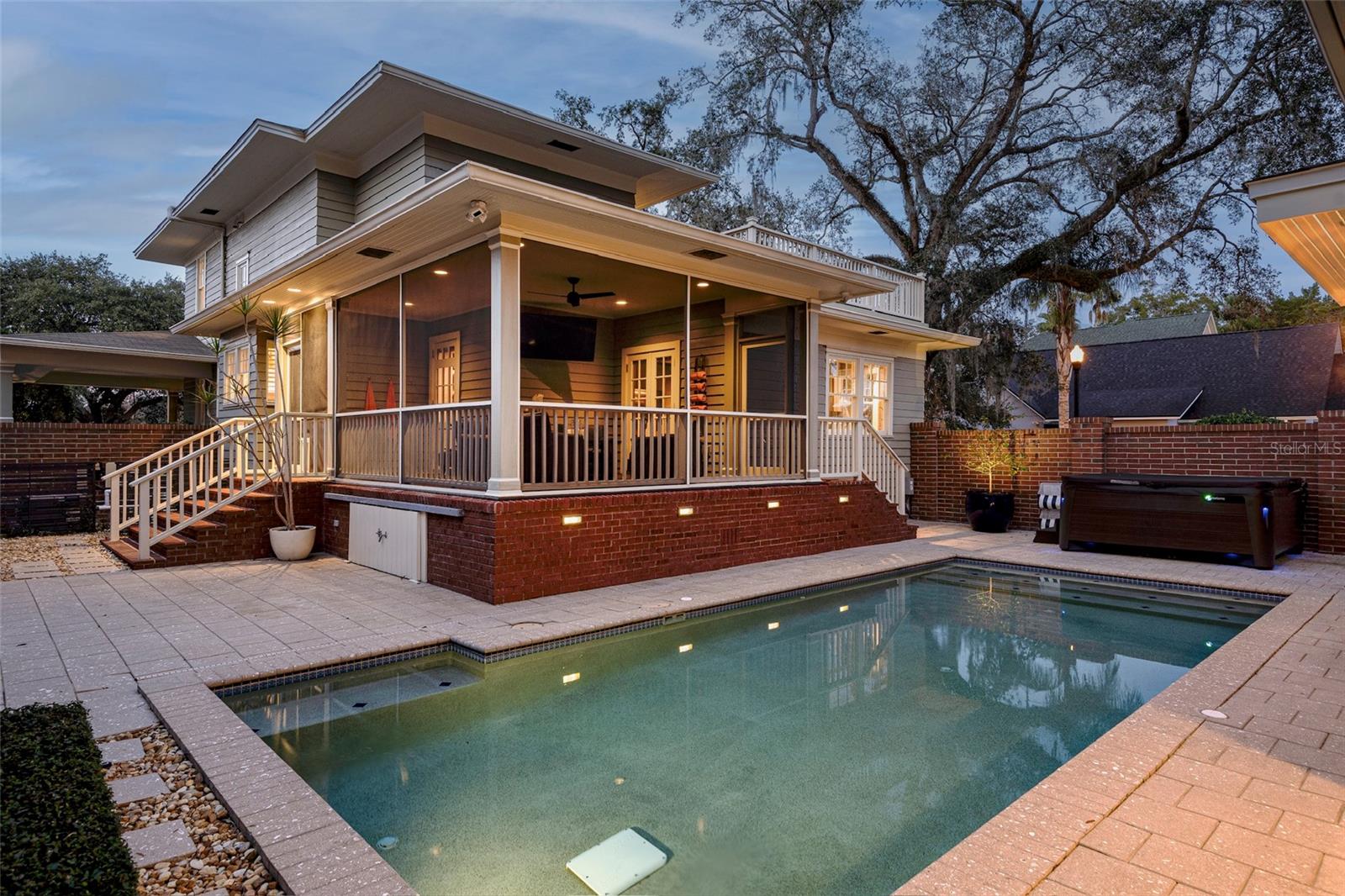 450 CHEROKEE DRIVE