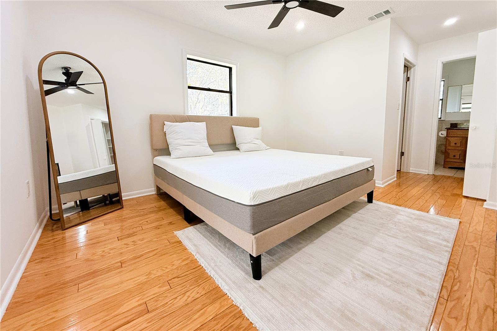 WEEKI WACHEE ACRES ADD - Residential