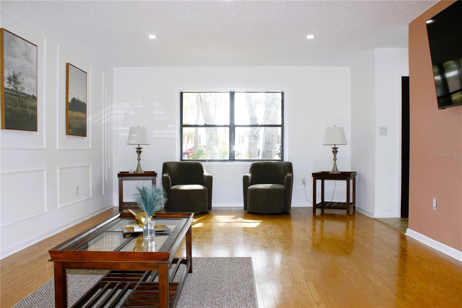 WEEKI WACHEE ACRES ADD - Residential