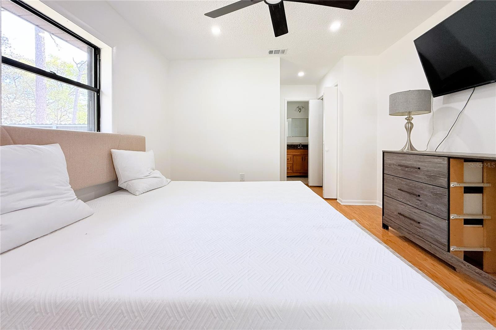 WEEKI WACHEE ACRES ADD - Residential