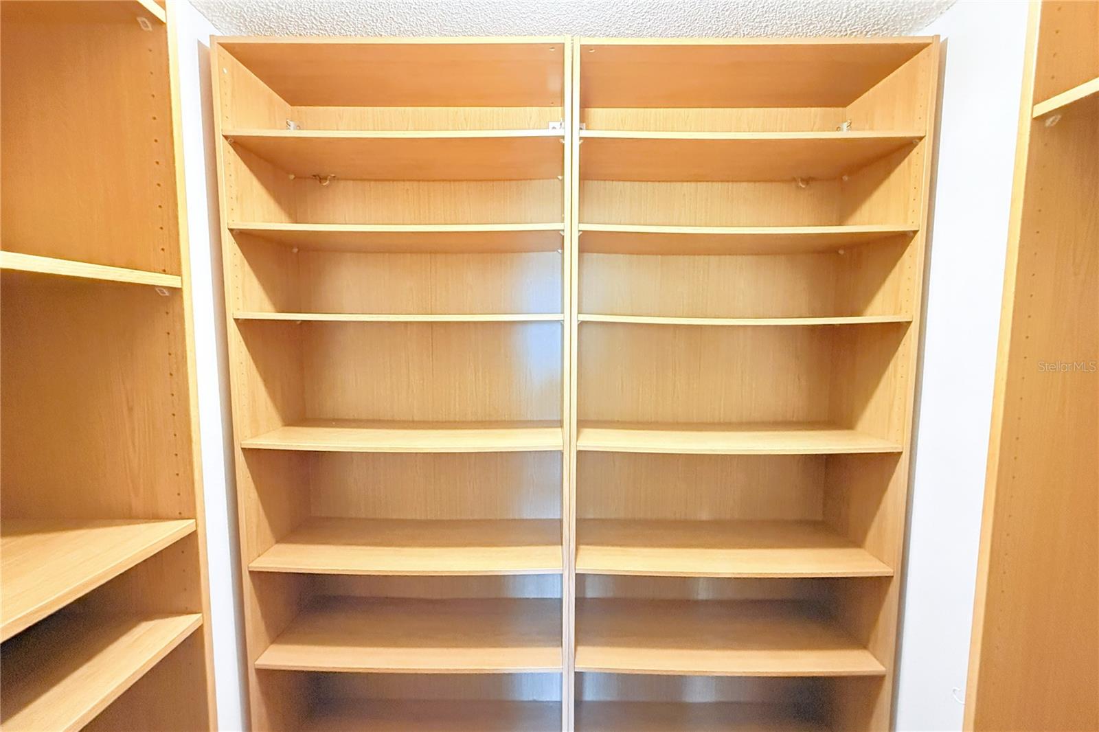 WEEKI WACHEE ACRES ADD - Residential