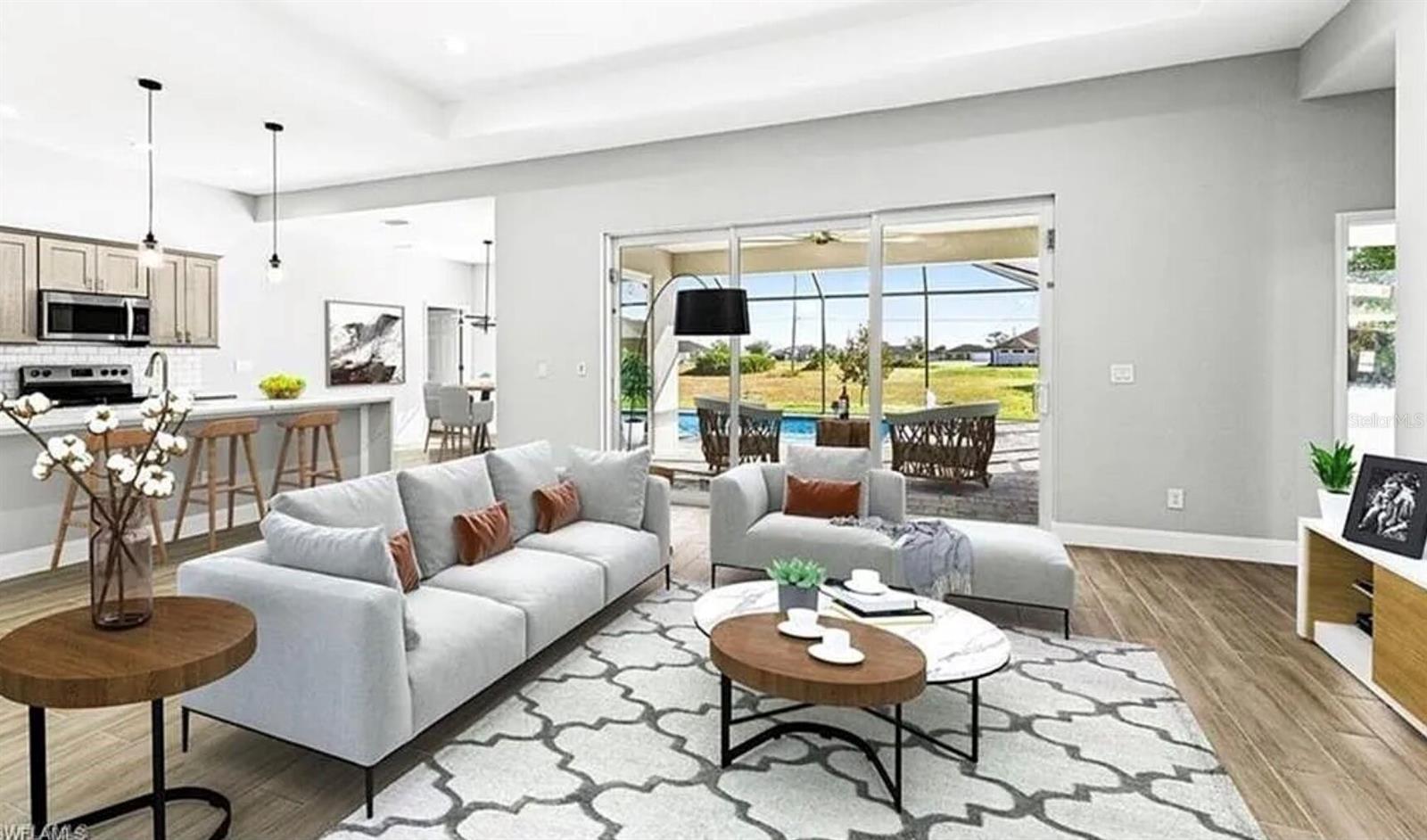 CAPE CORAL - Residential