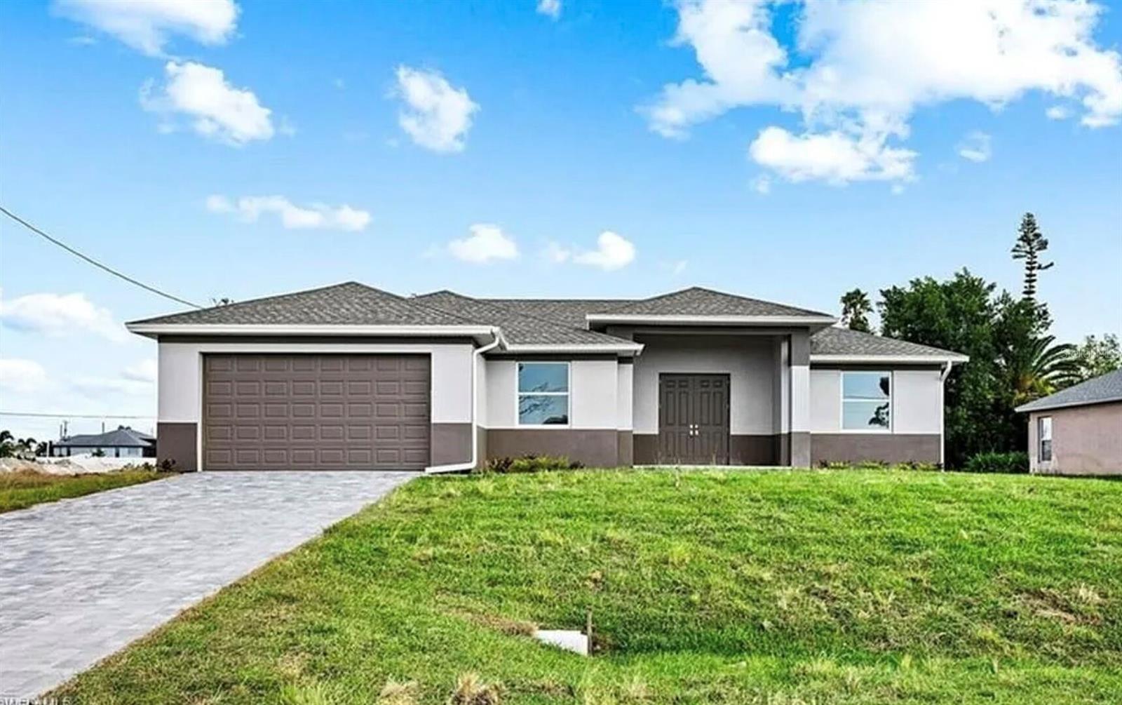 CAPE CORAL - Residential