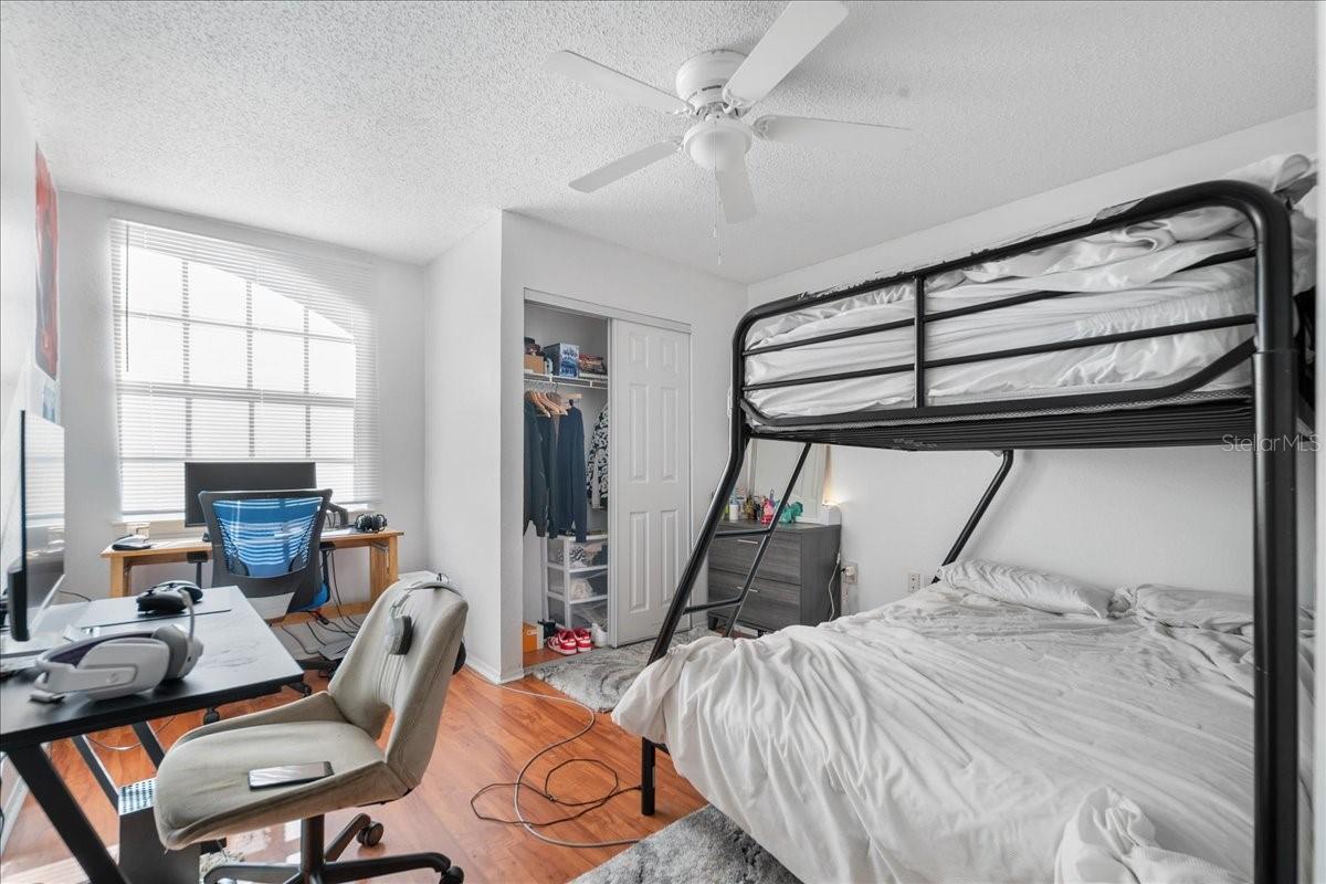 WINDSOR PARK - Residential