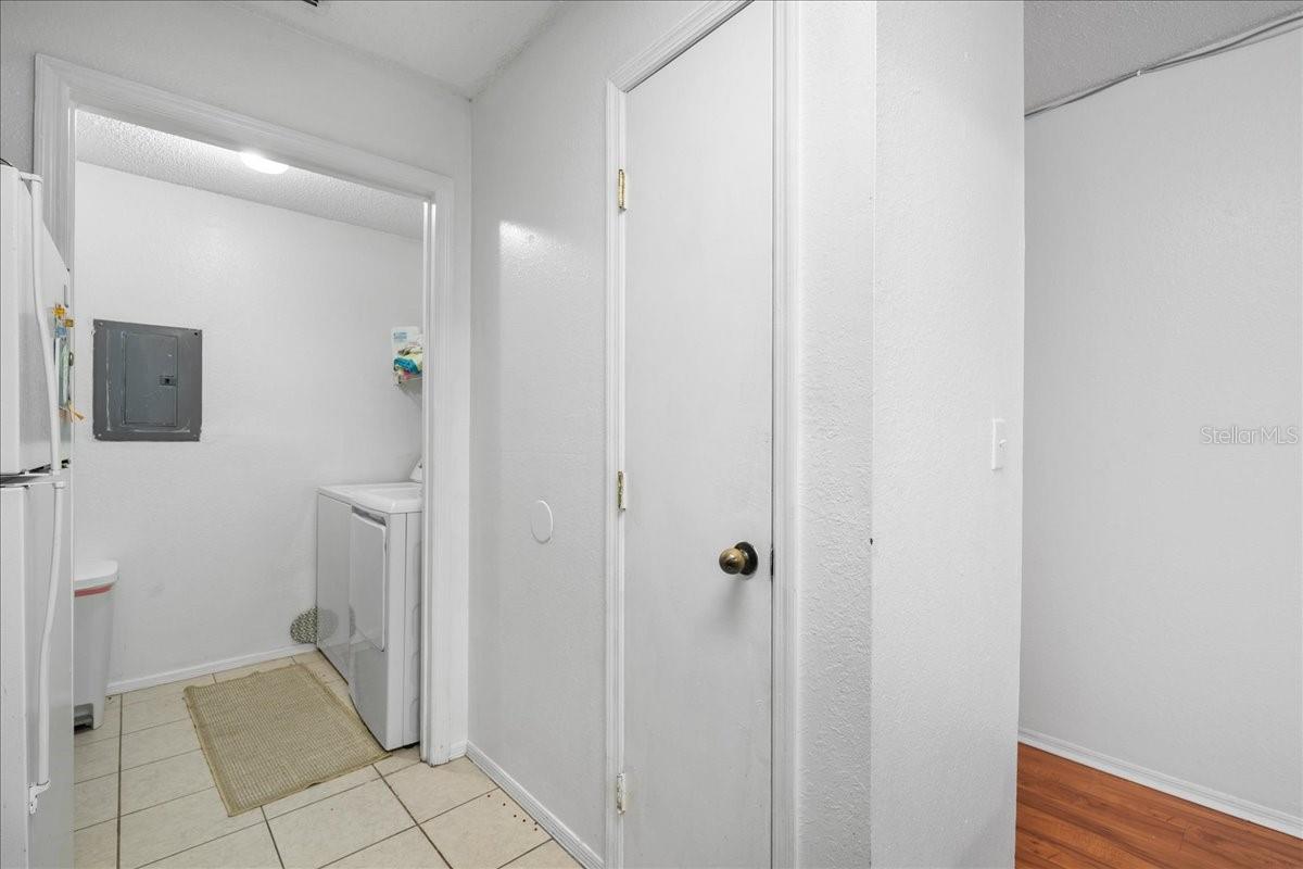 WINDSOR PARK - Residential