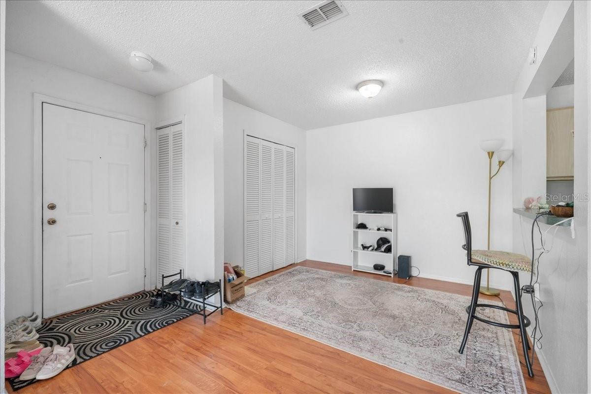 WINDSOR PARK - Residential