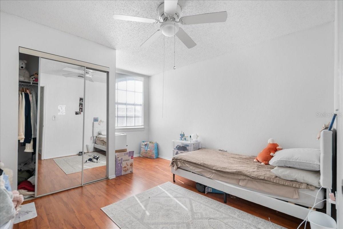 WINDSOR PARK - Residential