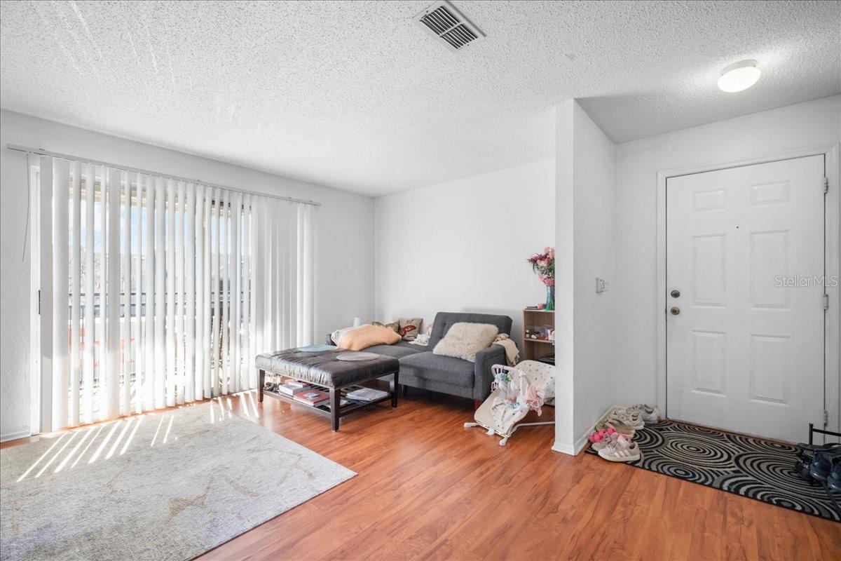 WINDSOR PARK - Residential