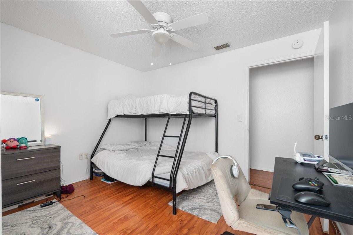 WINDSOR PARK - Residential