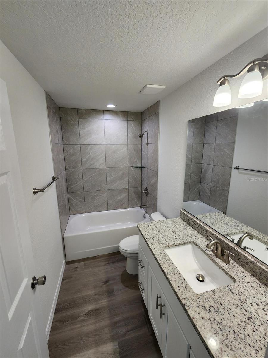 RAINBOW LAKES ESTATE - Residential