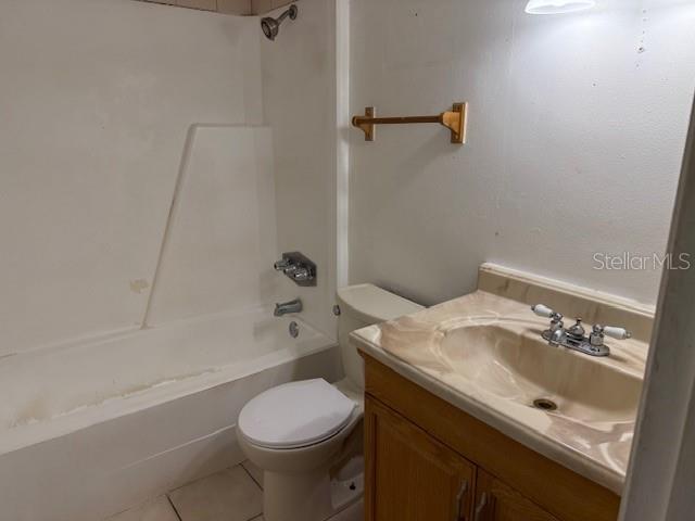 WINTER PARK WOODS CONDO - Residential