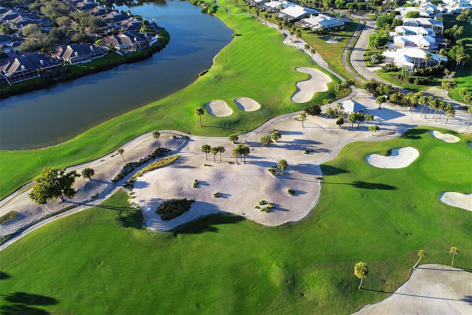 GRAND BAY 1 - Residential