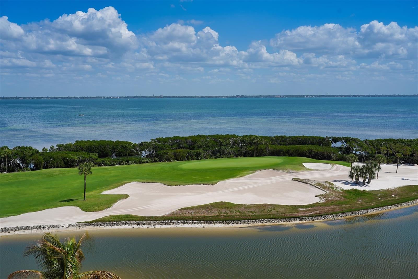 GRAND BAY 1 - Residential