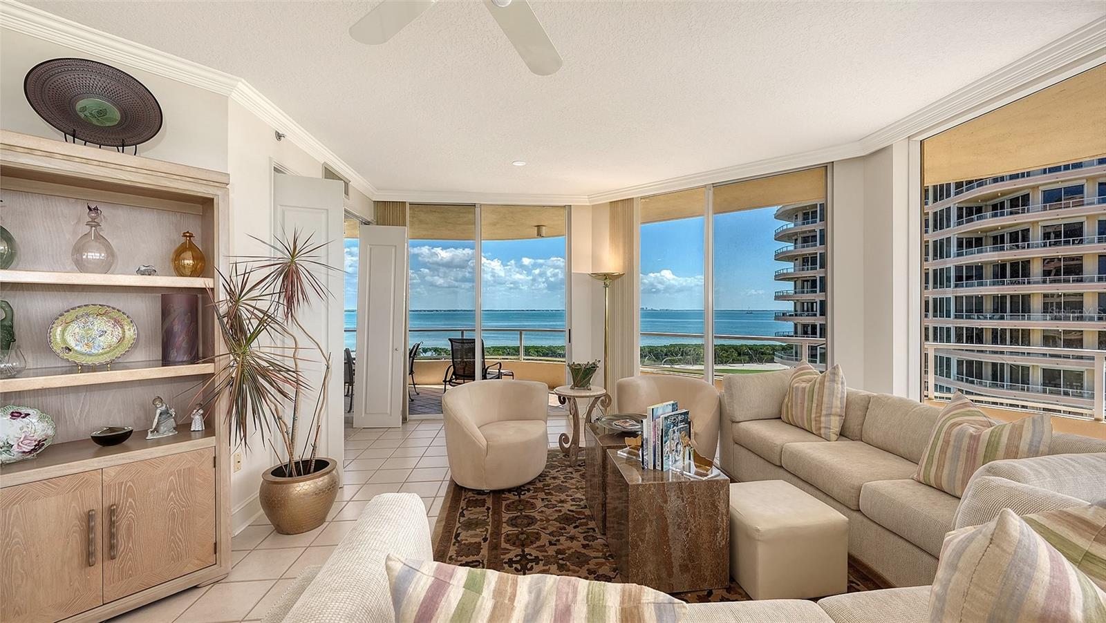 GRAND BAY 1 - Residential