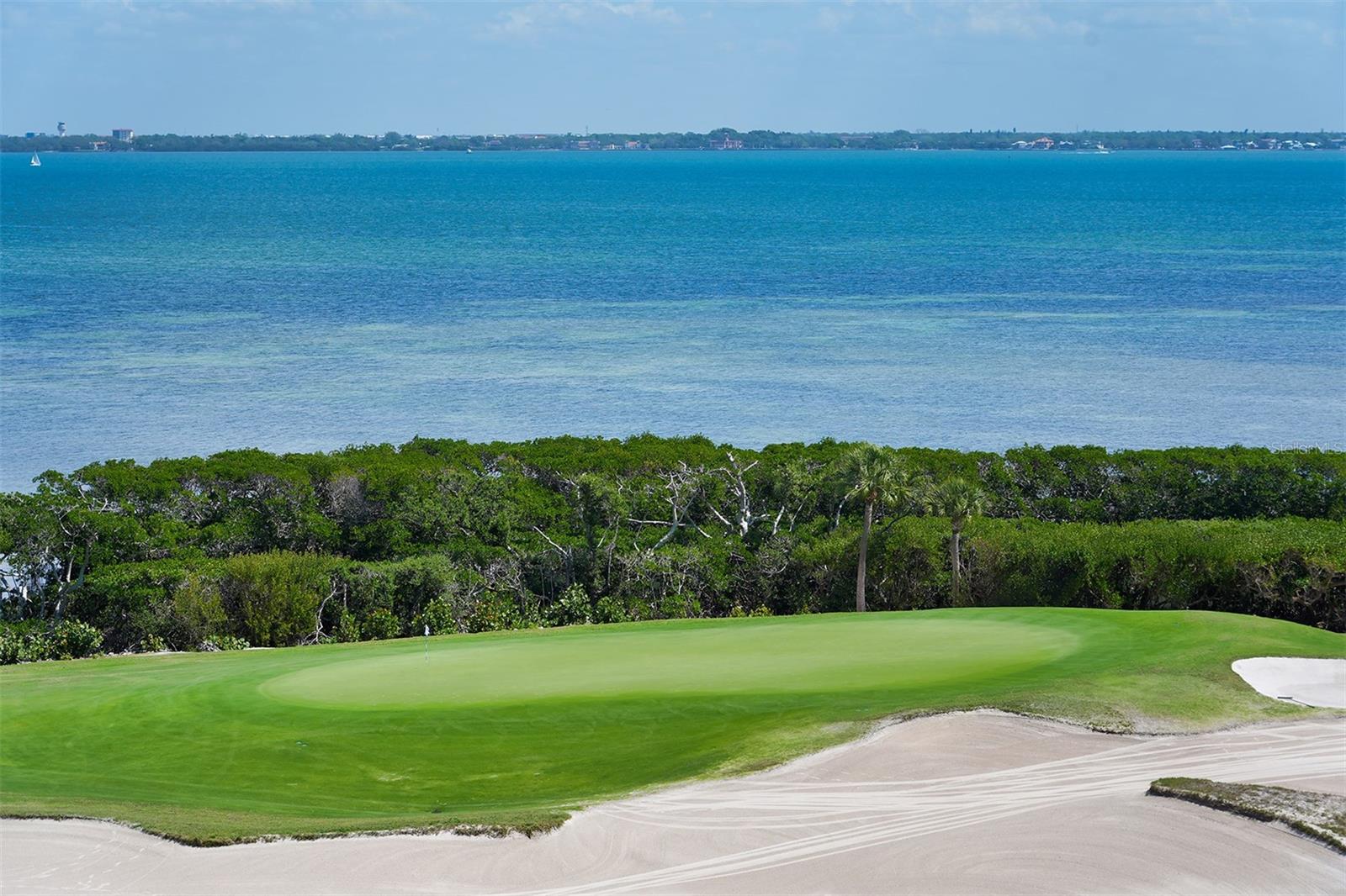 GRAND BAY 1 - Residential