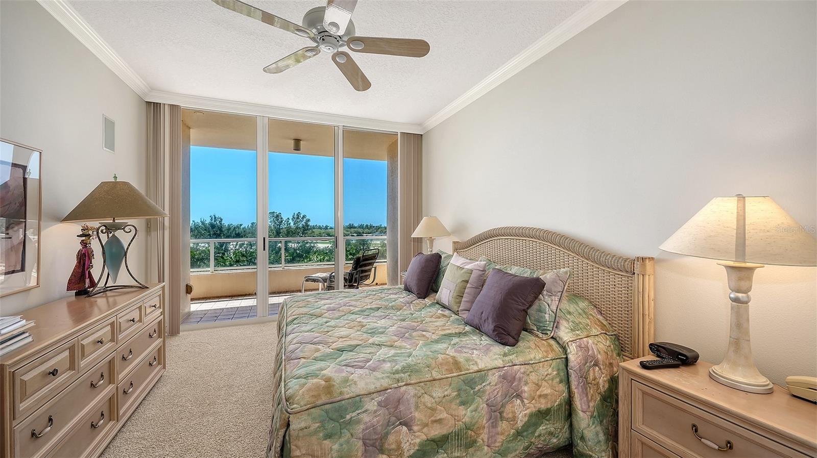 GRAND BAY 1 - Residential