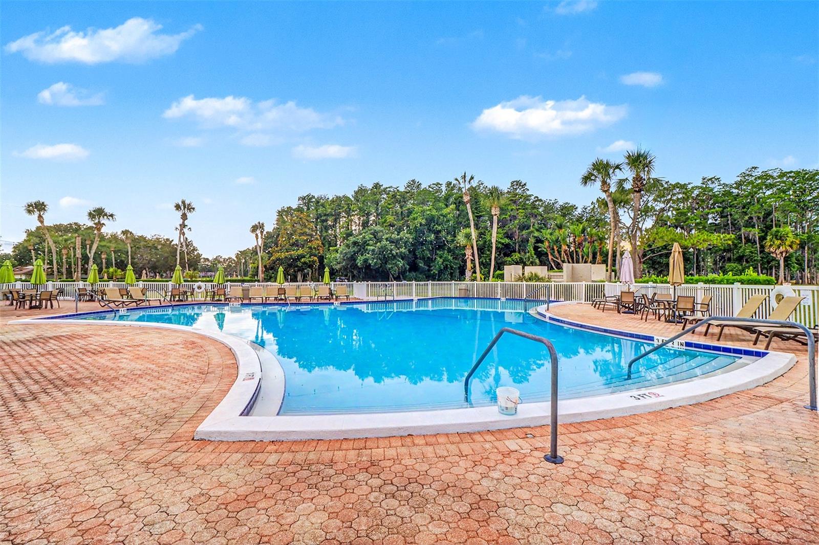 SEVEN SPGS VILLAS CONDO - Residential