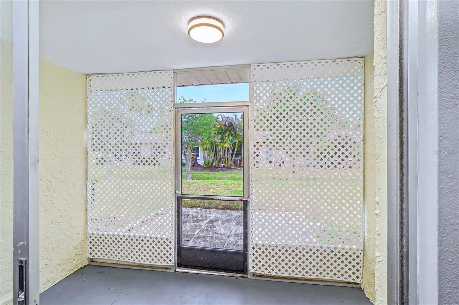 SEVEN SPGS VILLAS CONDO - Residential